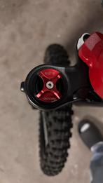 Surron Light Bee Voorvork - Fox Stickers, Ophalen, Zo goed als nieuw, Algemeen, Voorvork