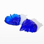 2 schaaltjes blauw persglas blad, prijs vanaf €8,50, Overige vormen, Glas, Schaal, Ophalen of Verzenden