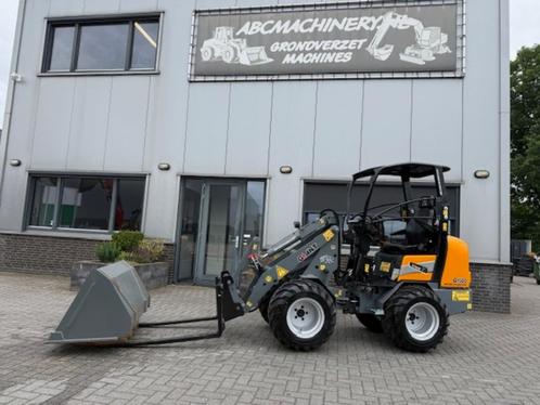 Giant G1500 als NIEUW bj21 minishovel kniader Schaffer etc, Zakelijke goederen, Machines en Bouw | Kranen en Graafmachines, Wiellader of Shovel