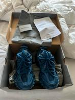 Balenciaga tracks blauw, Ophalen of Verzenden, Zo goed als nieuw, Sneakers of Gympen
