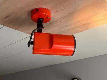 Spotje. Jaren '60 /'70 oranje spot lamp
