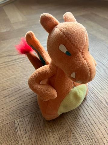 Originele Hasbro 1999 Nintendo Pokemon - Charizard - beanie beschikbaar voor biedingen