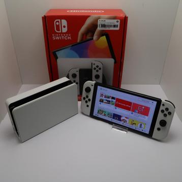 Nintendo Switch OLED 64GB White | in Nette Staat beschikbaar voor biedingen