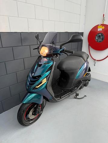 Piaggio Zip Sp Iget 2022 4Takt Snorscooter Custom Paint! beschikbaar voor biedingen