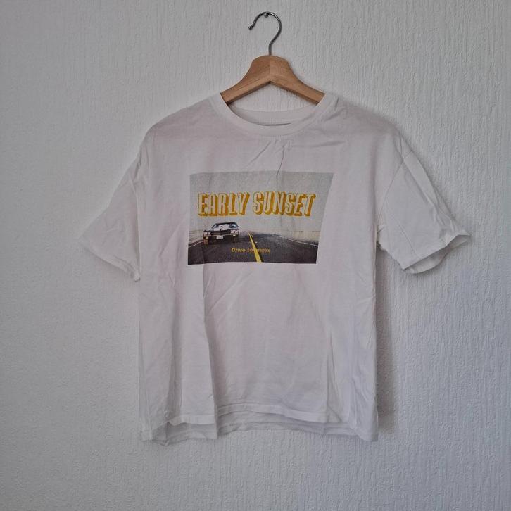 Pull & Bear wit T-shirt met print maat M, Kleding | Dames, T-shirts, Zo goed als nieuw, Maat 38/40 (M), Wit, Korte mouw, Verzenden