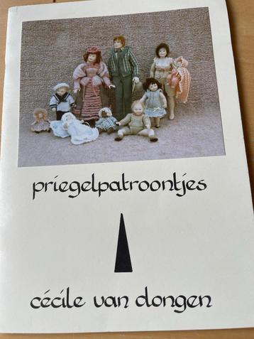 Priegelpatroontjes -  Cecile van Dongen. beschikbaar voor biedingen