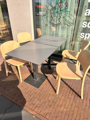 Terras meubels beschikbaar voor biedingen
