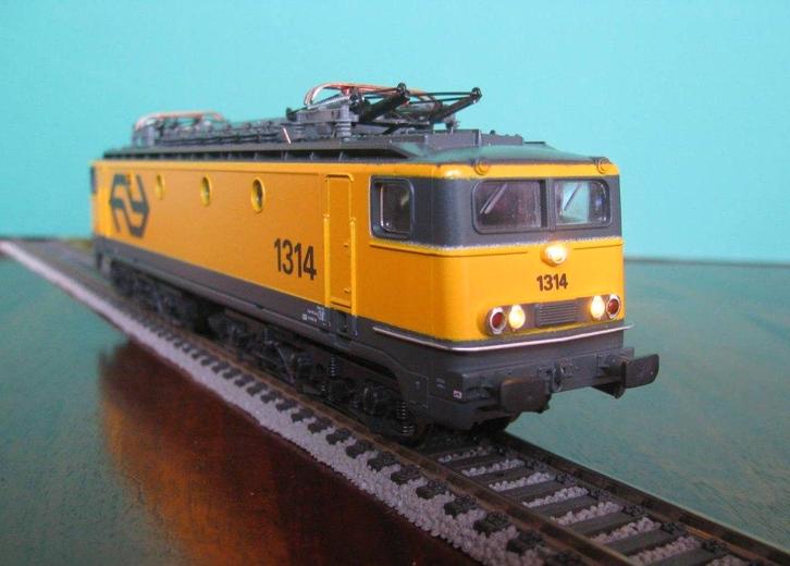 LED lichtset voor de NS 1307 en 1314 Elektro-loc van Lima., Hobby en Vrije tijd, Modeltreinen | H0, Nieuw, Overige typen, Gelijkstroom of Wisselstroom