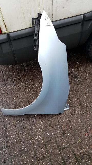 CITROËN C4 VOORSCHERM LINKS BJ 2006 beschikbaar voor biedingen