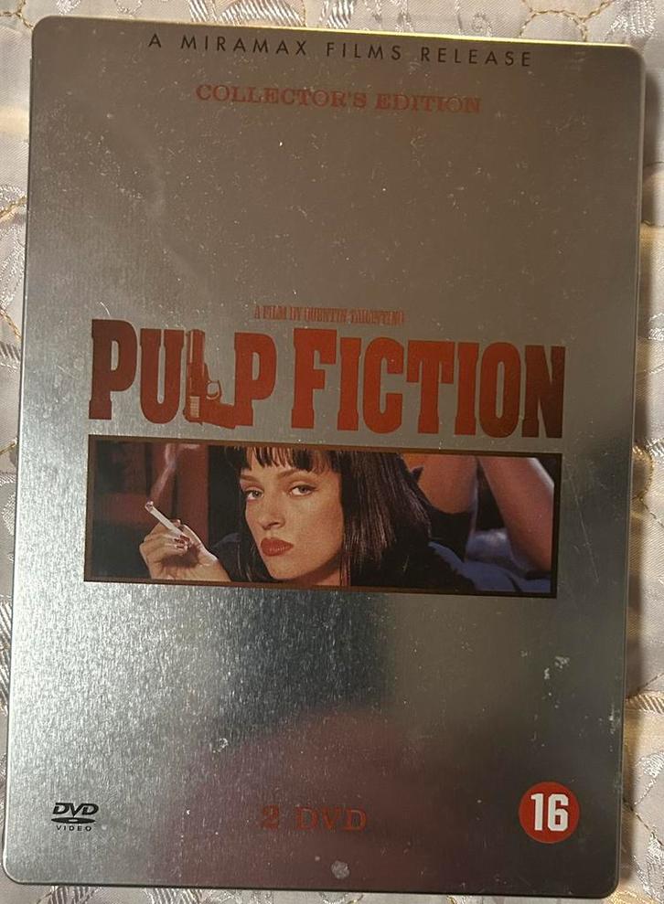 Zelfzame 2 dvd’s Pulp Fiction in blikken box, Cd's en Dvd's, Dvd's | Actie, Nieuw in verpakking, Actiethriller, Boxset, Vanaf 16 jaar