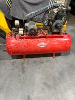 Compressor, Doe-het-zelf en Verbouw, Compressors, 25 tot 100 liter, Ophalen, Gebruikt, 6 tot 10 bar