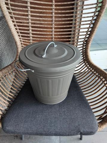 Afvalemmer Ikea Knodd beschikbaar voor biedingen
