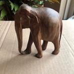 Zeer fraaie houten olifant. 13 cm. Hout., Ophalen of Verzenden, Gebruikt, Wild dier, Beeldje of Figuurtje