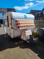 Vintage Knaus Schwalbennest 1979 met mover 2023, Caravans en Kamperen, Caravans, Kachel, Treinzit, Particulier, 500 - 750 kg