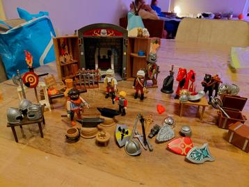 Playmobil - wapensmid + extra's  beschikbaar voor biedingen