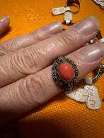 Oud Zilveren ring uit Indonesië, Sieraden, Tassen en Uiterlijk, Ringen, 20 of groter, Nieuw, Ophalen of Verzenden, Dame of Heer