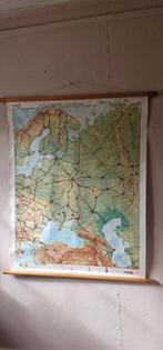 Antieke Topografische Schoolkaart: Oost-Europa met Moskou, Antiek en Kunst, Antiek | Schoolplaten, Ophalen of Verzenden, Aardrijkskunde