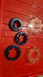 Deeg vormpjes, Huis en Inrichting, Keuken | Tupperware, Ophalen of Verzenden, Gebruikt, Blauw, Overige typen