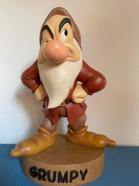 Big Figurine Grumpy met base, Verzamelen, Disney, Nieuw, Beeldje of Figuurtje, Sneeuwwitje of Doornroosje, Ophalen of Verzenden