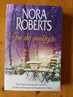 Nora Roberts, In de wolken, Ophalen of Verzenden, Zo goed als nieuw, Nora Roberts, Nederland