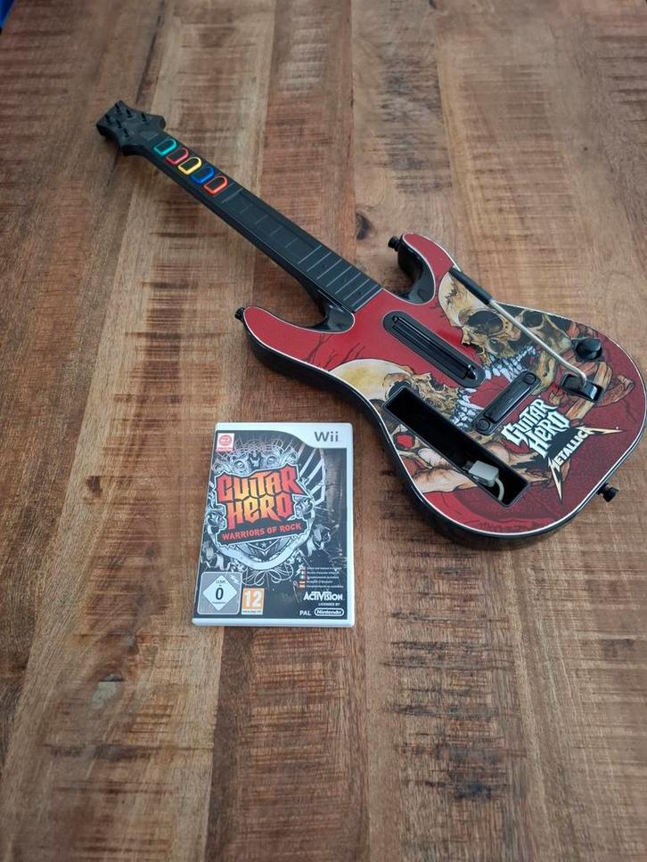 Nintendo wii Guitar Hero set Metallica met gitaar en game., Spelcomputers en Games, Games | Nintendo Wii, Zo goed als nieuw, Muziek