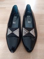 ZWARTE LAKSCHOENEN NIEUW, Ophalen of Verzenden, Nieuw, Zwart