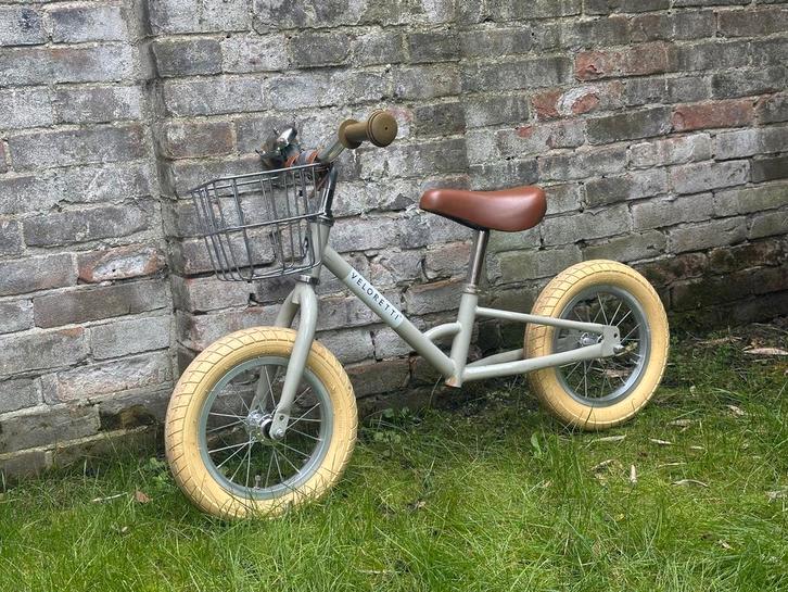Veloretti Loopfiets - Pebble Grey, Kinderen en Baby's, Speelgoed | Buiten | Voertuigen en Loopfietsen, Gebruikt, Loopfiets, Ophalen
