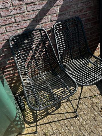 GRATIS OPHALEN VANDAAG TAFEL 160 cm EN 4 STOELEN OPKNAPPER
