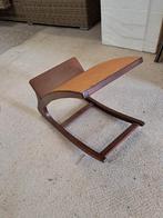 antiek schommel voetenbankje, Ophalen, Gebruikt