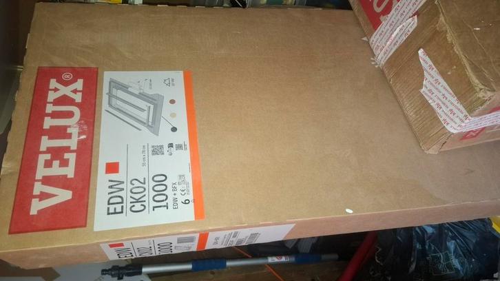 Velux Dakraam CK02 inclusief waterwerende gootstukken! NIEUW, Doe-het-zelf en Verbouw, Glas en Ramen, Nieuw, Dakraam, Minder dan 80 cm