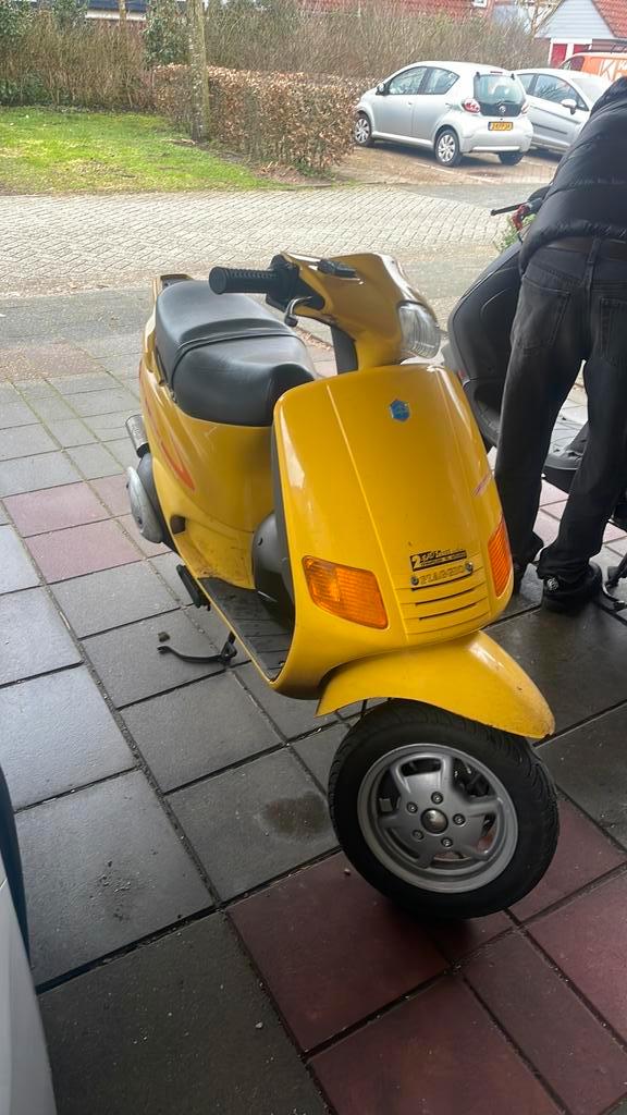 Fastrider 70cc TERUIL, Fietsen en Brommers, Scooters | Piaggio, Zo goed als nieuw, Zip, Maximaal 45 km/u, Tweetakt, Ophalen