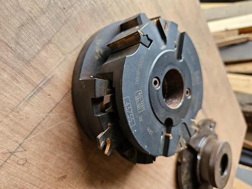 Profiel- en tegenprofielmessenkoppen met asgat van 30 mm, Doe-het-zelf en Verbouw, Gereedschap | Freesmachines, Gebruikt, Overige soorten