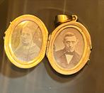 Napoleon III zwarte Gouden Medaillon met Foto's, Sieraden, Tassen en Uiterlijk, Antieke sieraden, Ophalen of Verzenden, Goud, Hanger
