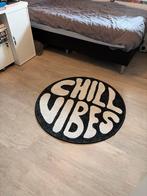 Chill Vibes Rond Tapijt, Huis en Inrichting, Stoffering | Vloerbedekking, Ophalen, Zwart, Zo goed als nieuw, Minder dan 10 m²