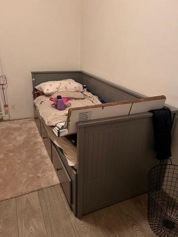 For sale: Hemnes - Day bed frame with 3 drayers and mattress