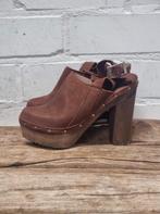 XUZ - Handmade leren klompjes maat 36 - Nieuw €130, Kleding | Dames, Schoenen, Nieuw, Sandalen of Muiltjes, Ophalen of Verzenden