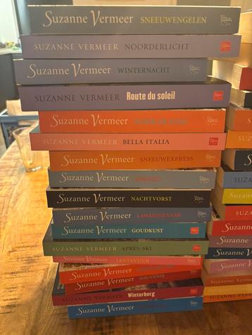 Grote set boeken van Suzanne Vermeer beschikbaar voor biedingen