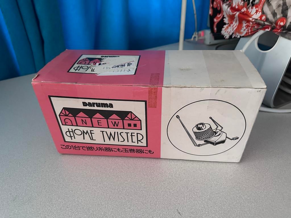 Daruma wolwinder vintage, Ophalen of Verzenden, Zo goed als nieuw, Haken, Patroon of Boek