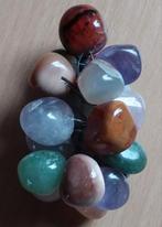 Oude prachtige druiven met Edelstenen., Verzenden