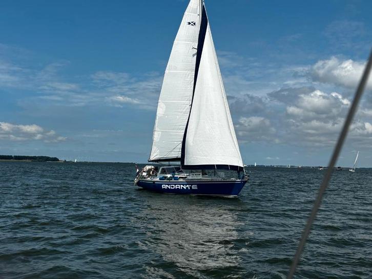 IN PRIJS VERLAAGD!  Jeanneau Sunfizz te koop, Watersport en Boten, Kajuitzeilboten en Zeiljachten, Gebruikt, Tourjacht of Cruiser