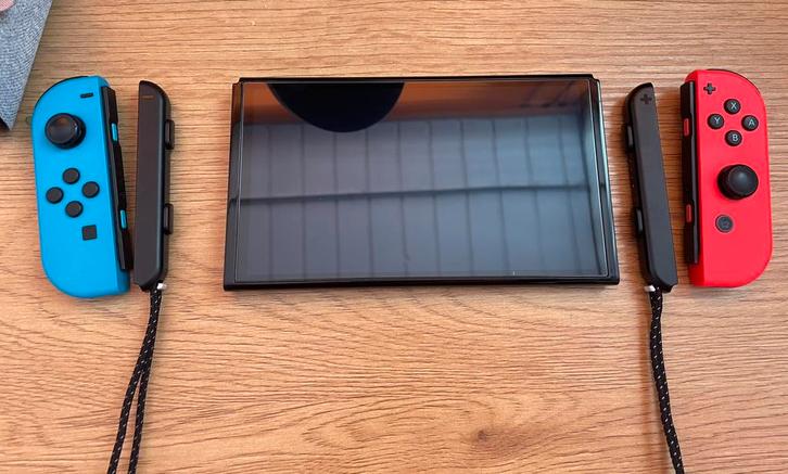 Nintendo Switch Oled, Spelcomputers en Games, Spelcomputers | Nintendo Switch, Zo goed als nieuw, Switch OLED, Met 1 controller