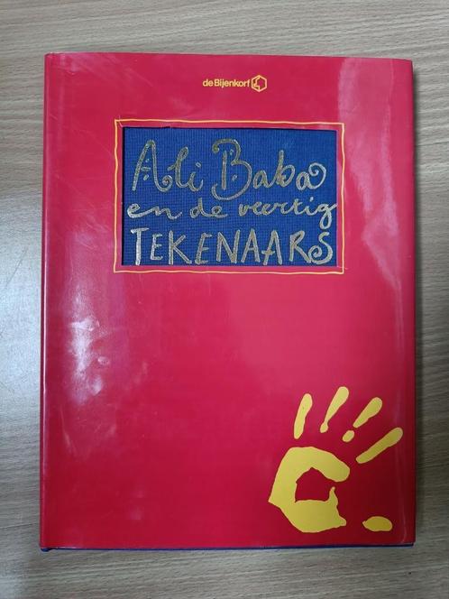 Boek: Ali Baba en de veertig tekenaars, Boeken, Sprookjes en Fabels, Zo goed als nieuw, Ophalen of Verzenden