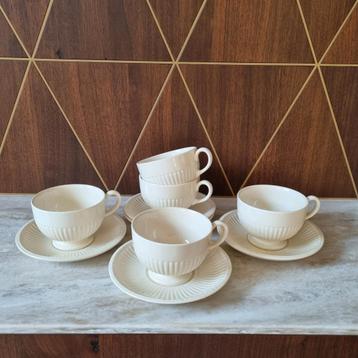 Wedgwood Edme soepkom en schotel beschikbaar voor biedingen
