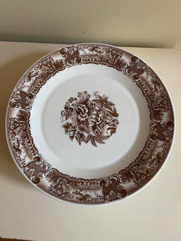 Retro Porseleinen Borden met Bloemen (7 stuks) beschikbaar voor biedingen