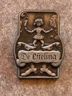 Efteling pin nostalgie Klein Duimpje, Verzamelen, Efteling, Ophalen of Verzenden, Zo goed als nieuw, Button of Speldje