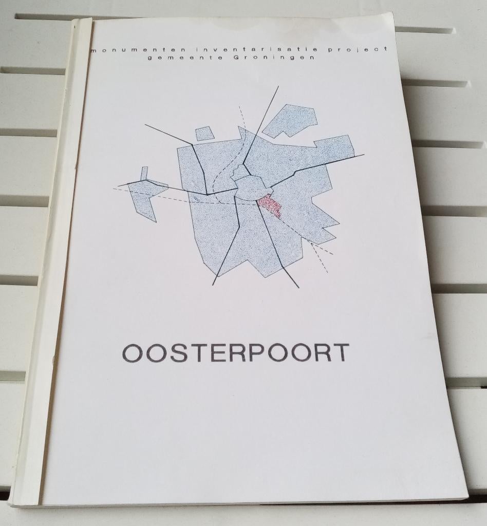 GRONINGEN: OOSTERPOORT - monumenten, Ophalen of Verzenden, Lourens Hacquebord | Rita Overbeek, 20e eeuw of later, Gelezen