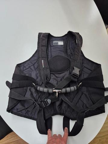 2x trapezebroek Magic Marine beschikbaar voor biedingen