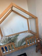 Bed huisje, Kinderen en Baby's, Kinderkamer | Bedden, Ophalen, Zo goed als nieuw, 180 cm of meer, 70 tot 85 cm