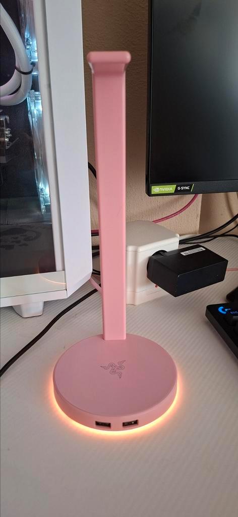 Mooie Roze Razer Headset Base Station met USB aansluiting, Computers en Software, Headsets, Zo goed als nieuw, Ophalen of Verzenden