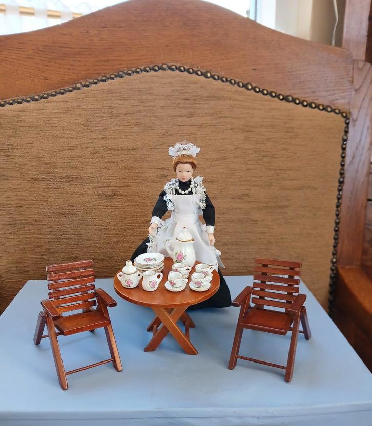 Poppenhuis spulletjes 1:12 in nieuwstaat, Verzamelen, Poppenhuizen en Toebehoren, Zo goed als nieuw, Poppenhuis, Ophalen of Verzenden